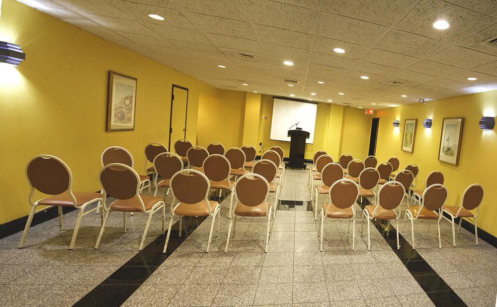 Best Western Plus Montreal East Exterior photo