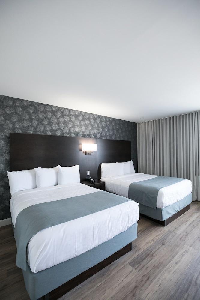 Best Western Plus Montreal East Exterior photo