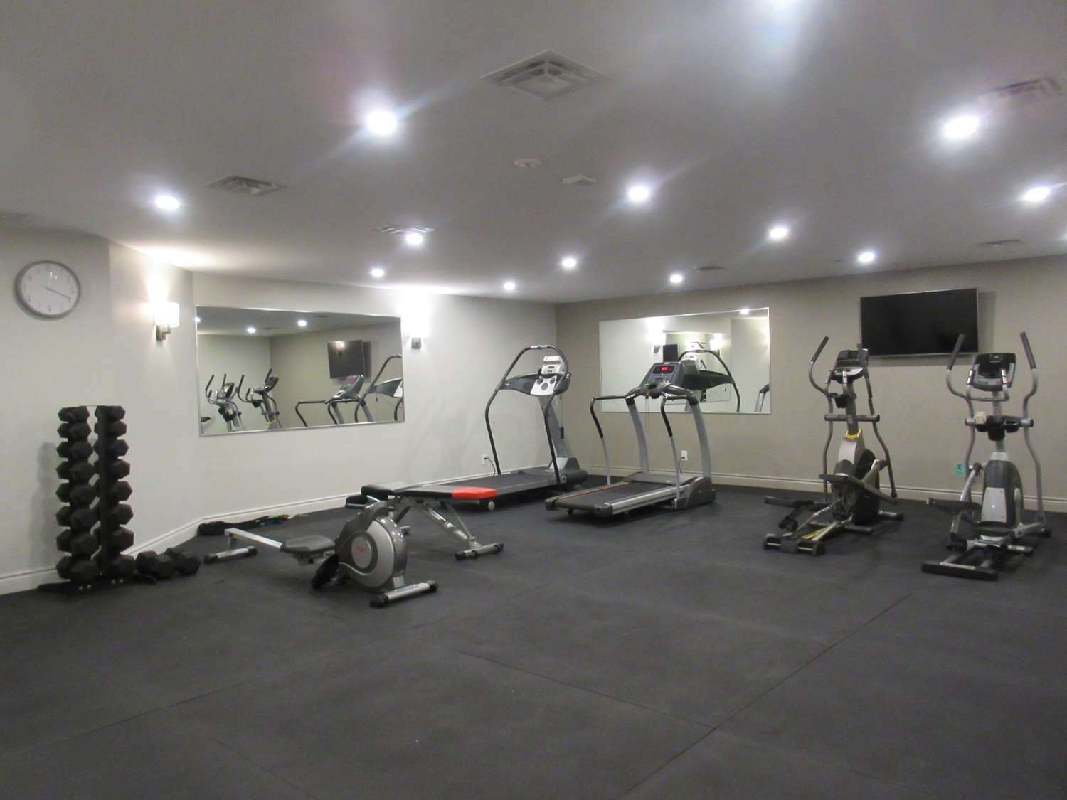 Best Western Plus Montreal East Facilities photo